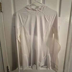 White long sleeve breathable performance pullover